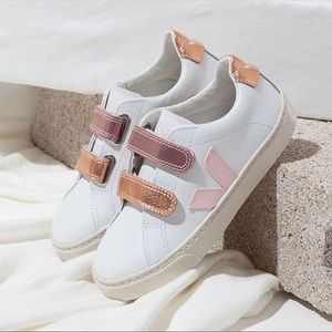 Kids Veja Esplar Double Strap Sneaker Size 35/US 4